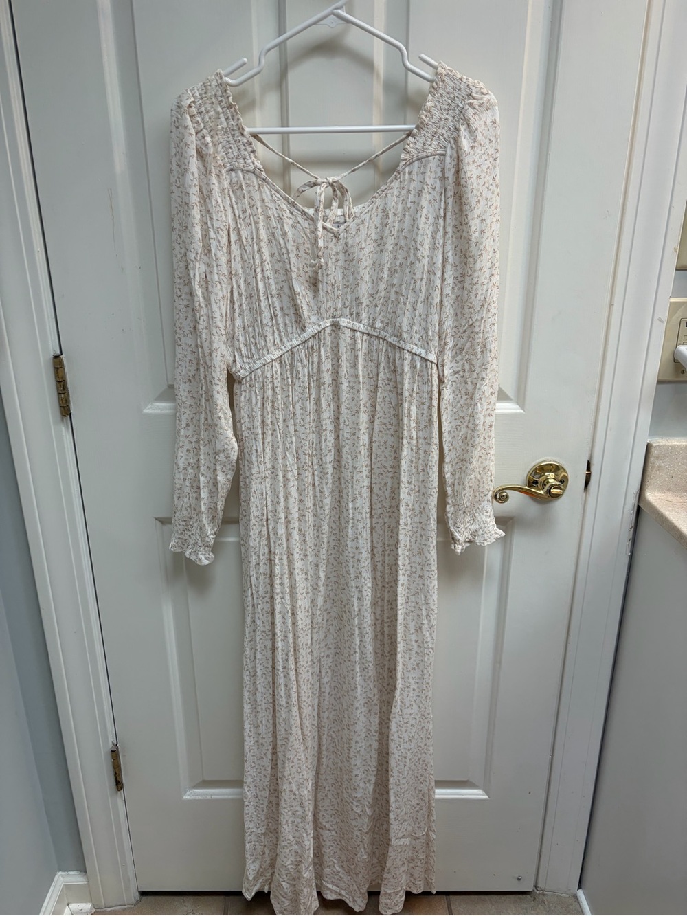 Sonoma Cream Floral Maternity Top